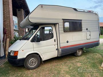 Caravan FORD ELNAGH