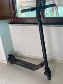 Monopattino elettrico Ninebot Segway ES2