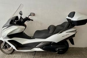 Honda SW T 400  anno 2009