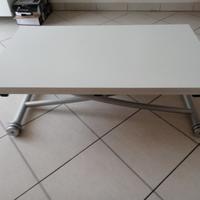 Tavolo sollevabile e allungabile