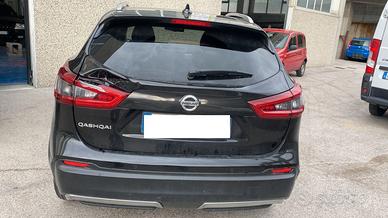 NISSAN QASHQAI J11 SPOILER POSTERIORE