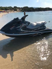 Moto d'acqua Yamaha WaveRinner VX deluxe