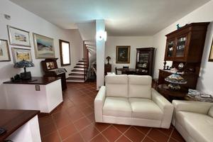 Casa indipendente a Seuna