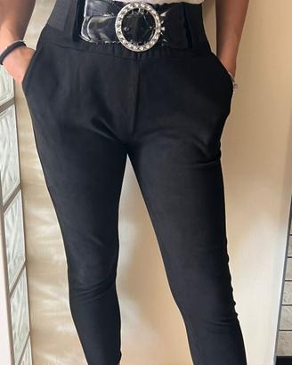 Pantaloni donna