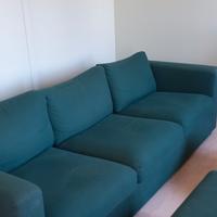 Divano Vimle ikea con poggiapiedi pouff