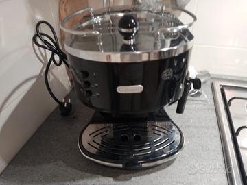 macchina da caffè De longhi 