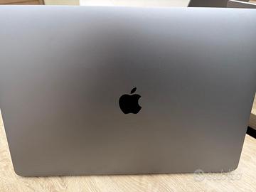 macbook pro 15" pollici