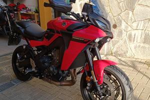 Yamaha Tracer 9 come nuova