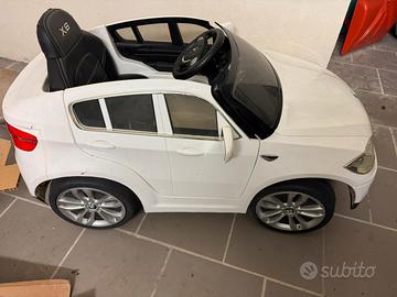 BMW X6 elettrica per bambini con telecomando