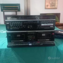 Stereo combinato Aiwa, sintonizzatore-mangianastri