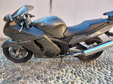 Honda cbr 1100 XX