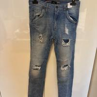 Jeans please strappato