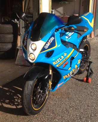 Suzuki gsxr 1000 k4