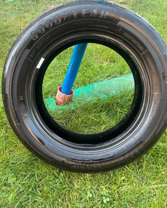 Pneumatico Goodyear Efficient Grip 185 65/R15 88H