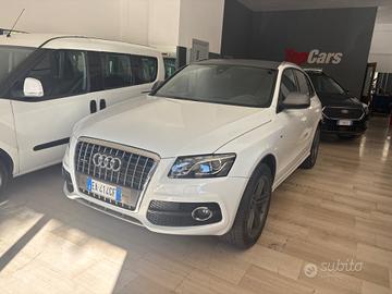 Audi Q5 2.0 TDI 170 CV allestimento S-Line