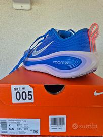 scarpa running donna tg 38 nike vomero 