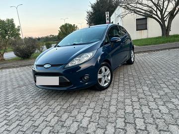 Ford fiesta titanium 1.4 TDCI