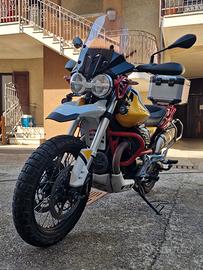 Motoguzzi V85TT evocative graphics