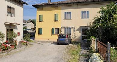 Immobile in asta di 204 m² con 3 locali a Finale E