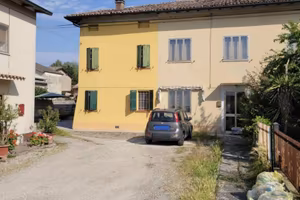 Immobile in asta di 204 m² con 3 locali a Finale E