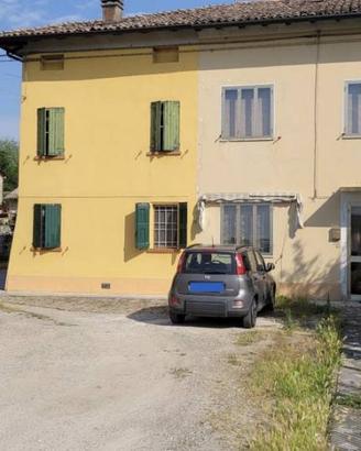 Immobile in asta di 204 m² con 3 locali a Finale E