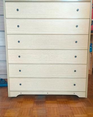 Finta cassettiera Mobile letto Paggetto beige.