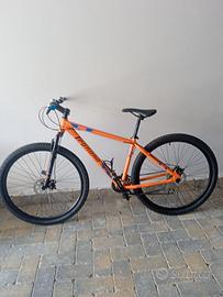 Bicicletta MTB 29 pollici perfetta