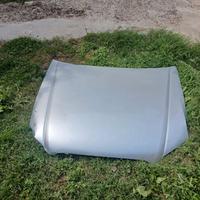 ricambi  auto  paraurti entriore +cofano +fanali 
