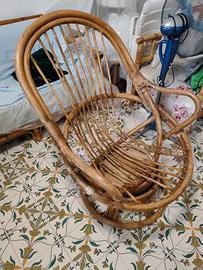 Poltrona rattan stile Peacock anni 70