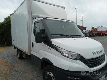 IVECO DAILY FURGONATO