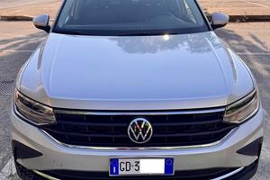 Volkswagen Tiguan Life 2.0 150 cv