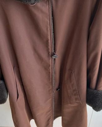 cappotto tinta castagna