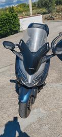  Honda forza 300