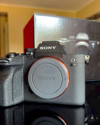 Sony A7 IV solo corpo – 15.000 scatti – Smallrig