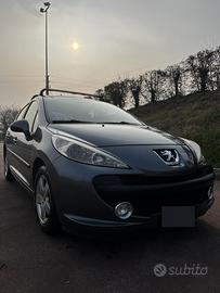 Peugeot 207 - anno 2009- neopatentati