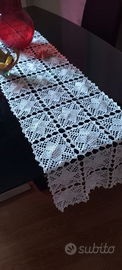 Runner lungo 2 metri in cotone all'uncinetto