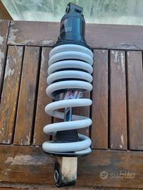 Mono ammortizzatore sospensione posteriore WP 
Duk