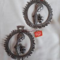 Articoli in peltro cesellato a mano