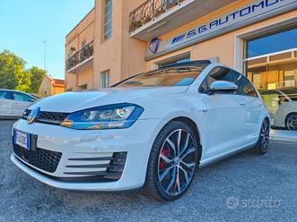 Volkswagen Golf GTD 2.0 TDI DSG 184cv (8mila km! D