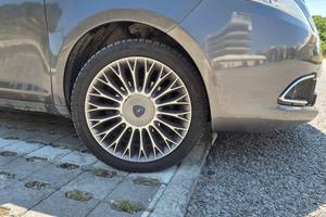 lancia y gold ecochic