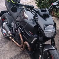  ducati diavel carbon 
