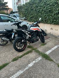 Ktm 390 duke 2022