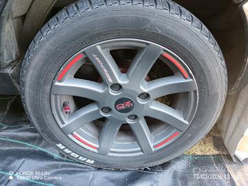 4 cerchi con gomme