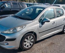 Peugeot 207 1.4 HDi 5 porte neopatentati