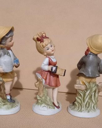 10 statuette in Capodimonte