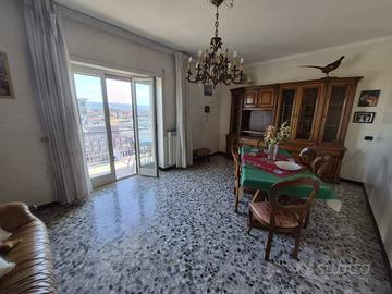 Appartamento di 110 m² con 3 locali e box auto a G