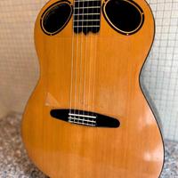 Chitarra classica amplificata Liuteria 2000