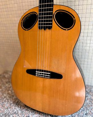 Chitarra classica amplificata Liuteria 2000