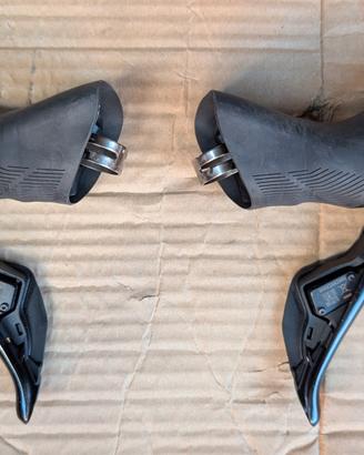 Comandi Shimano 105Di2 (leggere bene)