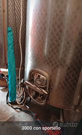 Botti acciaio e resina per vino